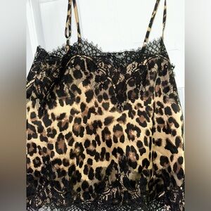 Cheetah print tank top with lace details from Storia